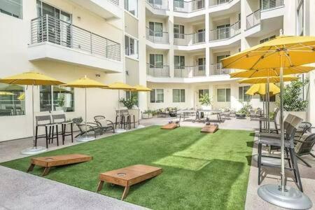 Paradise Cozysuites With Pool And Jacuzzi 11 Φοίνιξ Εξωτερικό φωτογραφία