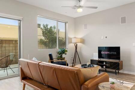 Paradise Cozysuites With Pool And Jacuzzi 11 Φοίνιξ Εξωτερικό φωτογραφία
